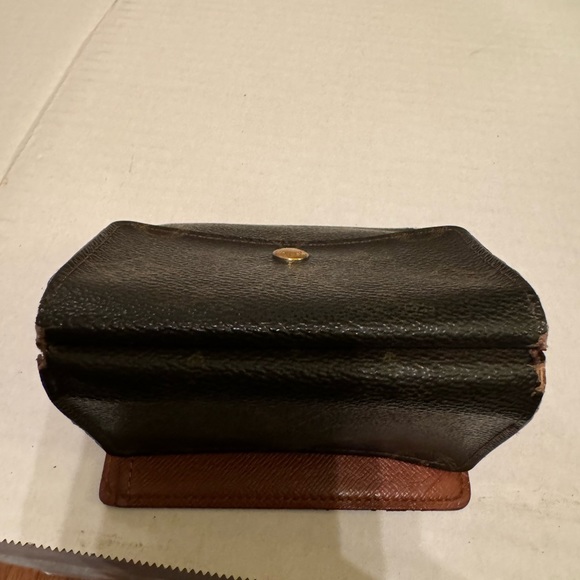Louis Vuitton wallet - Picture 8 of 8